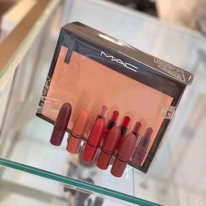 MAC travel exclusive mini lipsticks 5 bold
